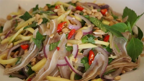 tai heo Gỏi tai lợn được nhiều người yêu thích